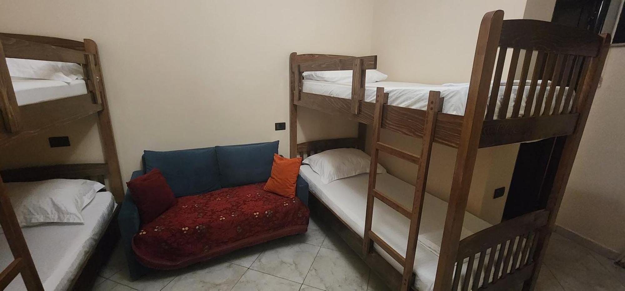 טיראנה Hotel La Villa מראה חיצוני תמונה